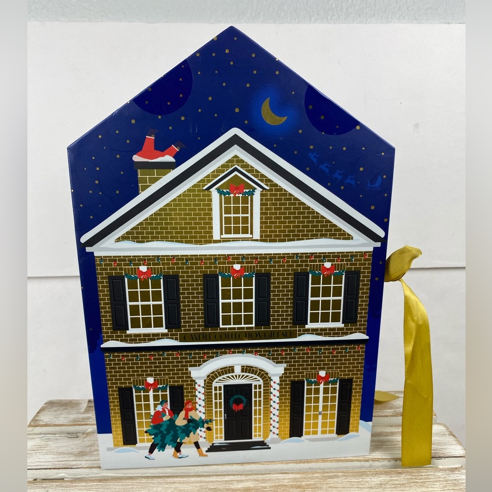 holiday themed Candle for Every Room Gift Set house-shaped box - Picture 3 of 16